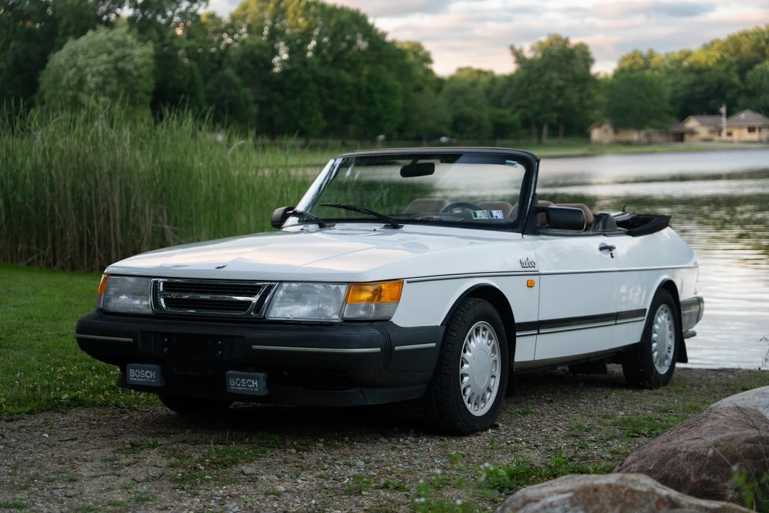 1989 Saab 900 Turbo 1st Gen - Image 11 of 31