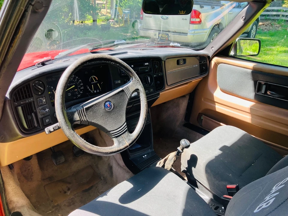 1989 Saab 900 1st Gen - Image 10 of 12