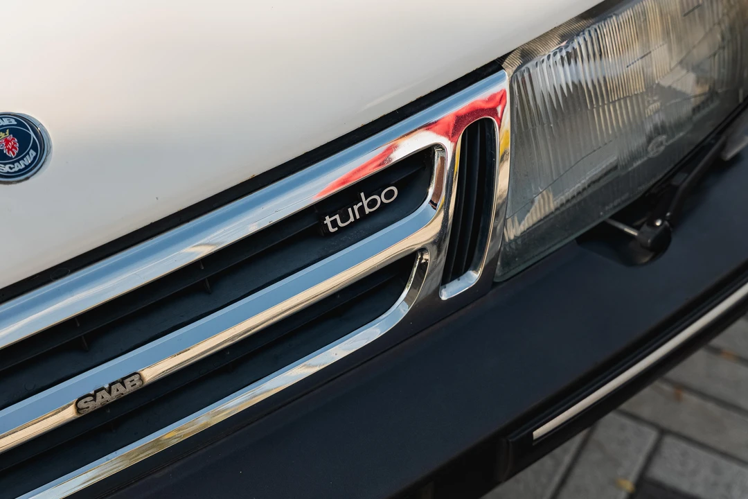 1989 Saab 9000 - Image 19 of 31