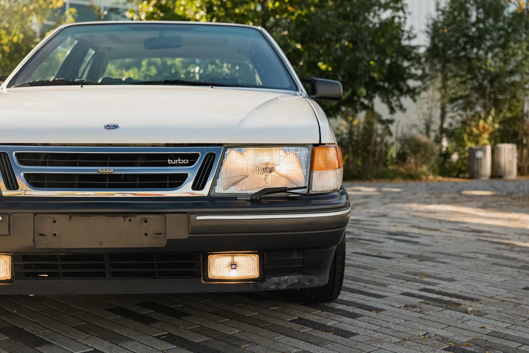 1989 Saab 9000 - Image 22 of 31