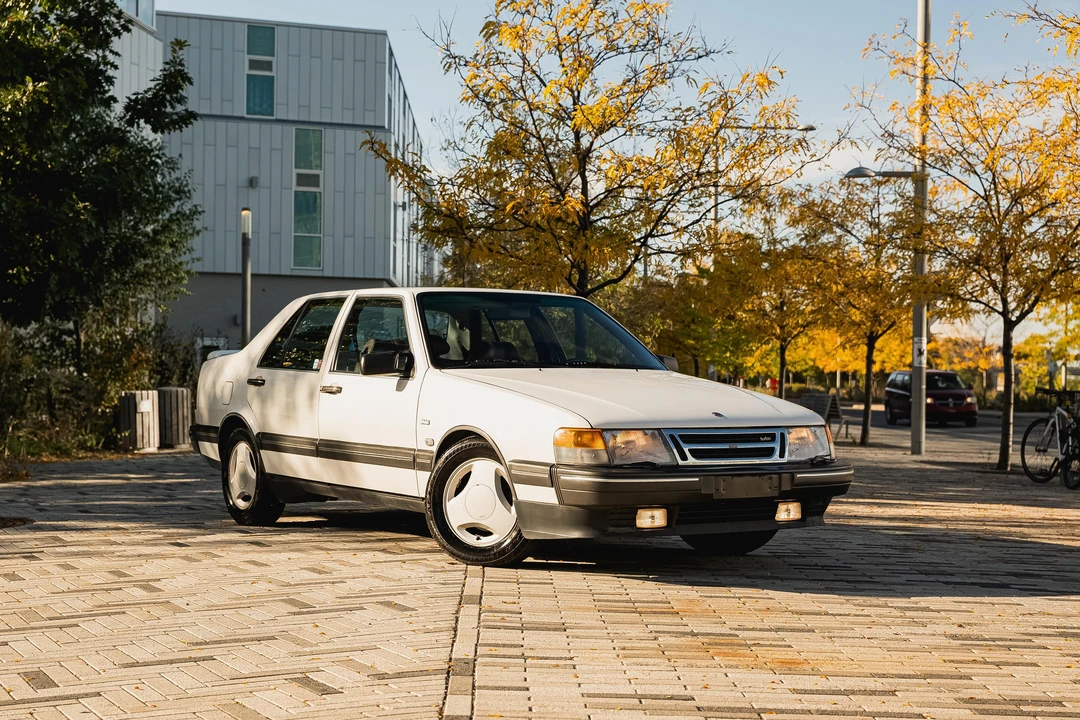 1989 Saab 9000 - Image 11 of 31