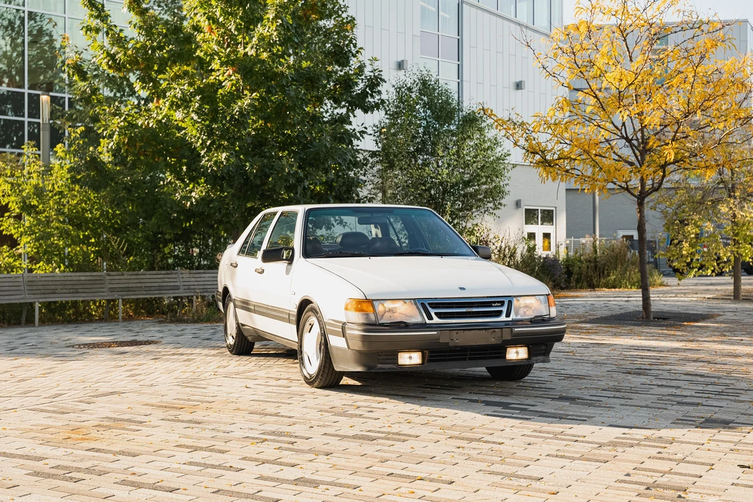 1989 Saab 9000 - Image 12 of 31