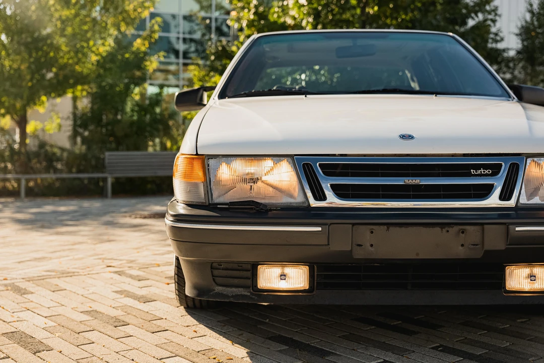 1989 Saab 9000 - Image 16 of 31