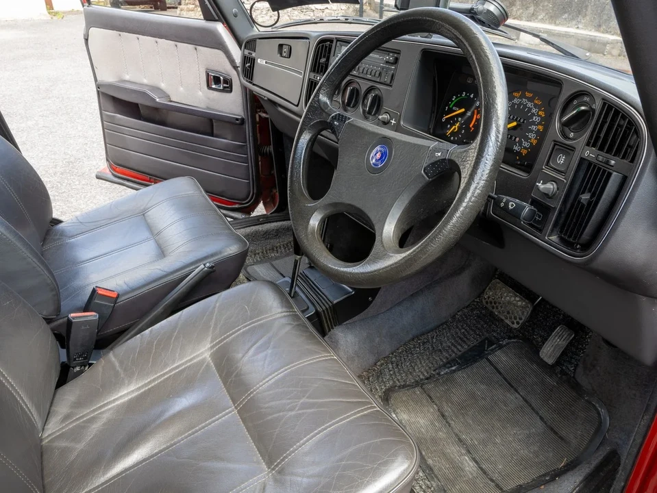 1989 Saab 900 1st Gen - Image 29 of 30