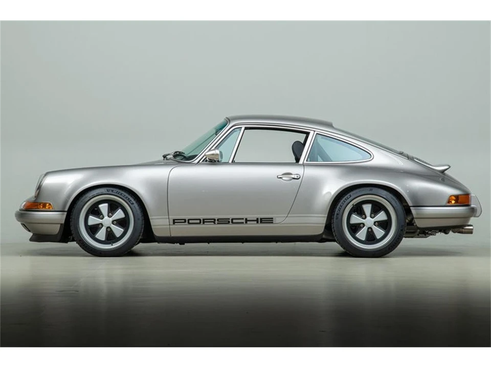 1989 Singer - Image 3 of 31