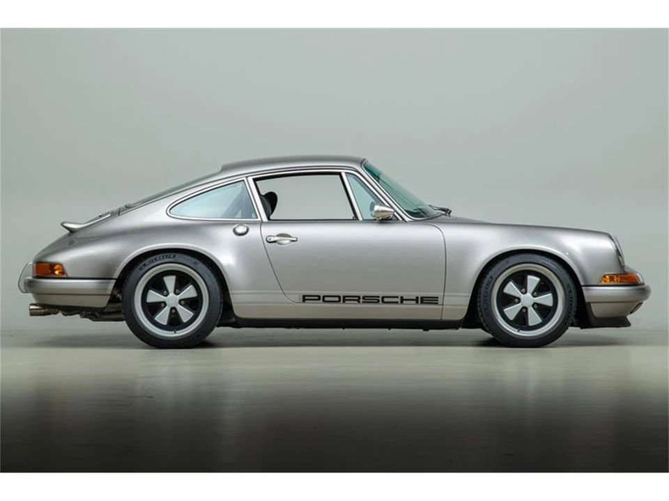 1989 Singer - Image 10 of 31