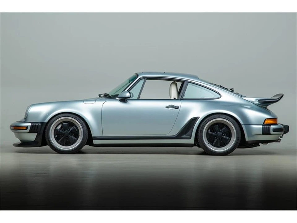 1989 Singer - Image 3 of 31
