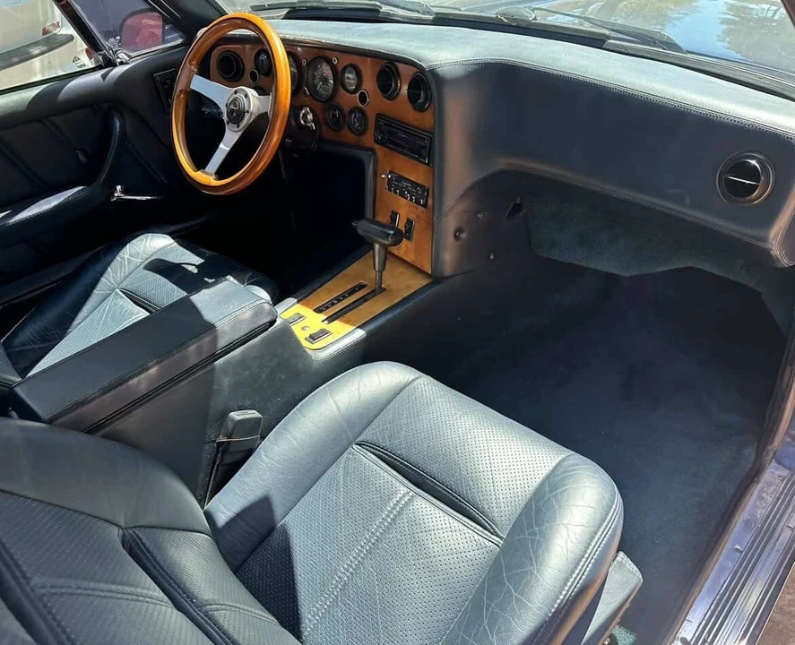 1989 Studebaker Avanti - Image 24 of 31