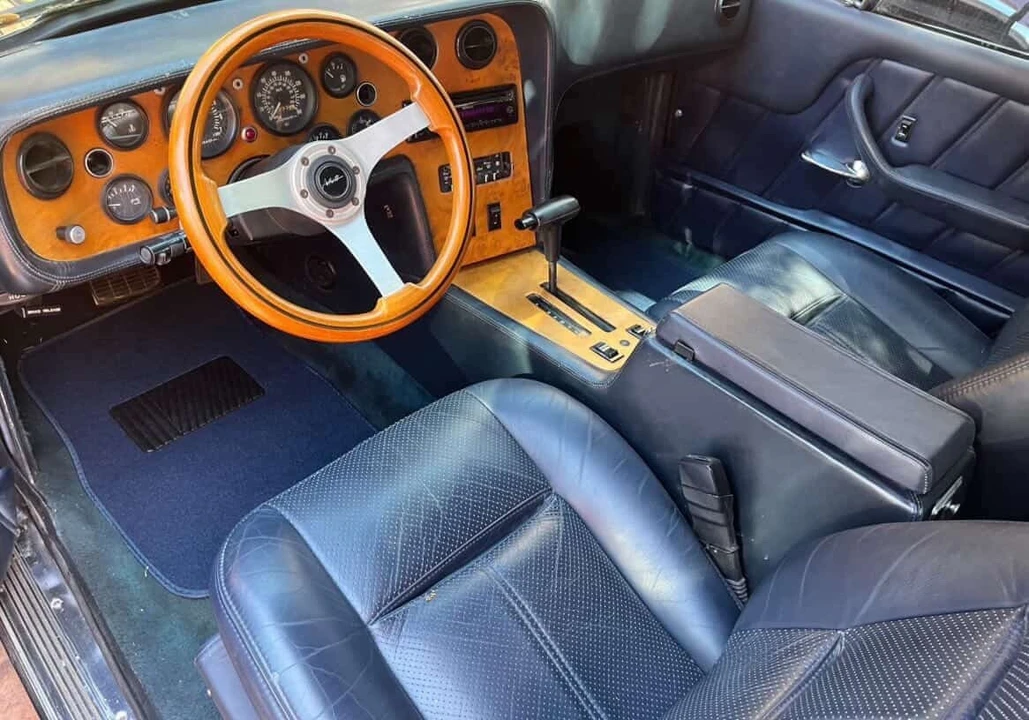 1989 Studebaker Avanti - Image 17 of 31