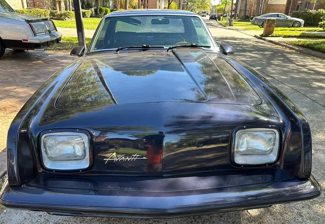1989 Studebaker Avanti - Image 6 of 31