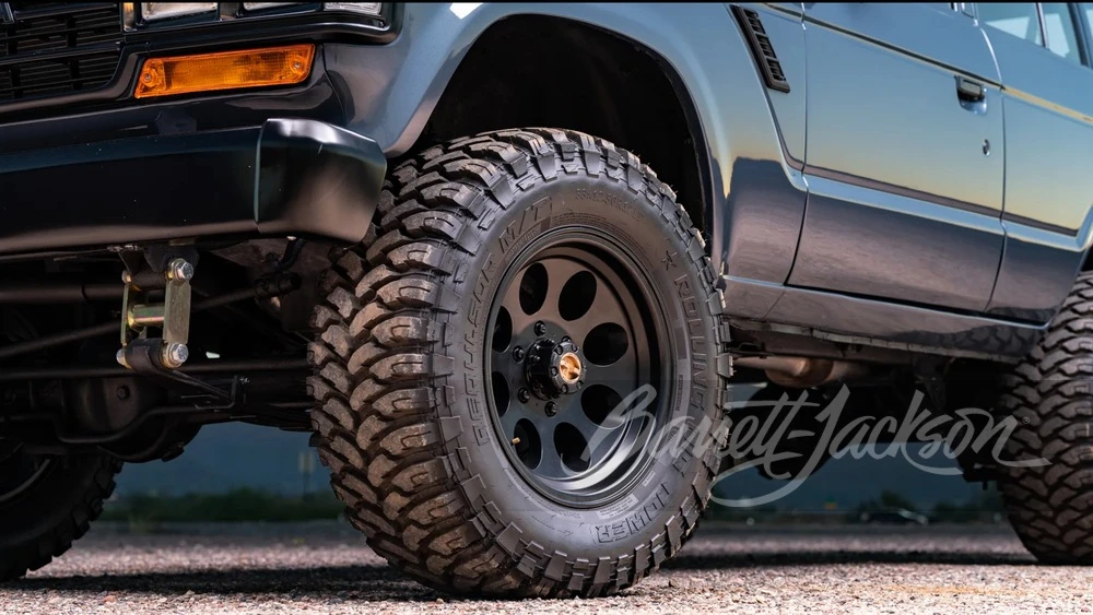 1989 Toyota J60 Land Cruiser - Image 8 of 31