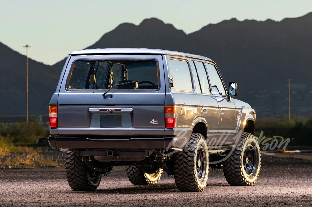 1989 Toyota J60 Land Cruiser - Image 2 of 31