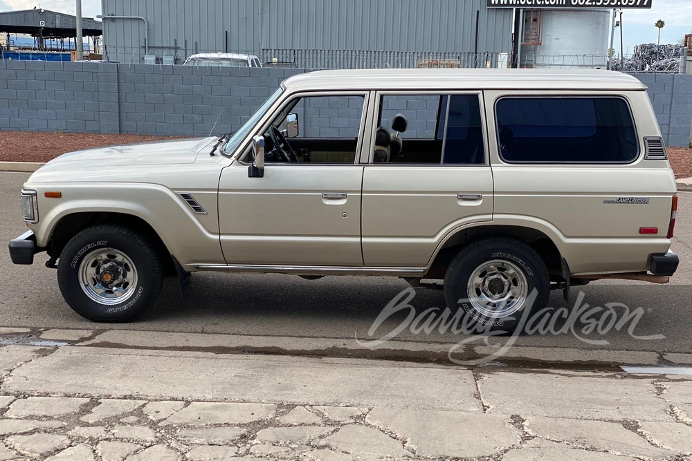 1989 Toyota J60 Land Cruiser - Image 7 of 13