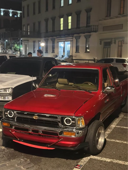 1989 Toyota Dolphin - Image 14 of 17