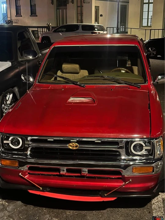 1989 Toyota Dolphin - Image 12 of 17