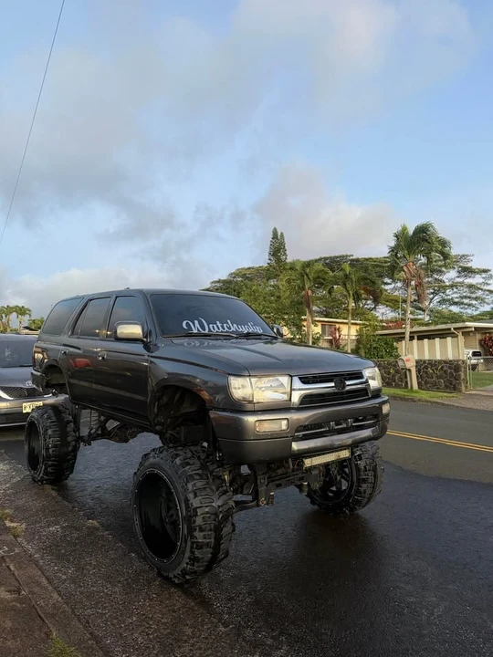 1989 Toyota 4Runner 1st Gen - Image 2 of 20