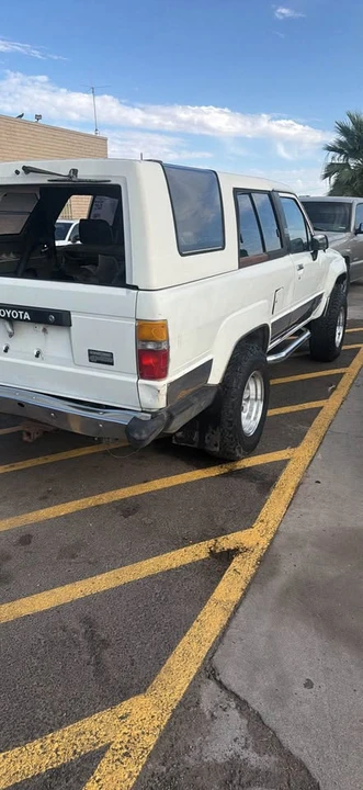 1989 Toyota 4Runner 1st Gen - Image 5 of 12