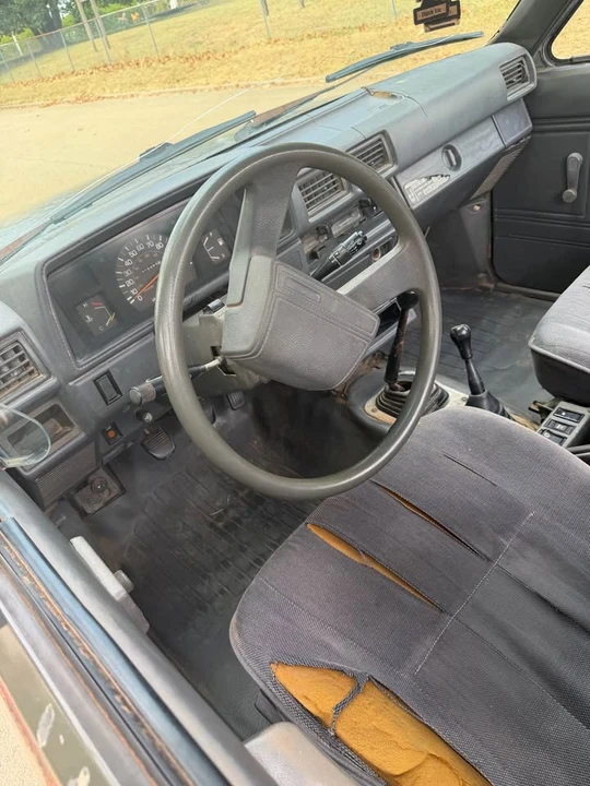 1989 Toyota 4Runner 1st Gen - Image 8 of 8
