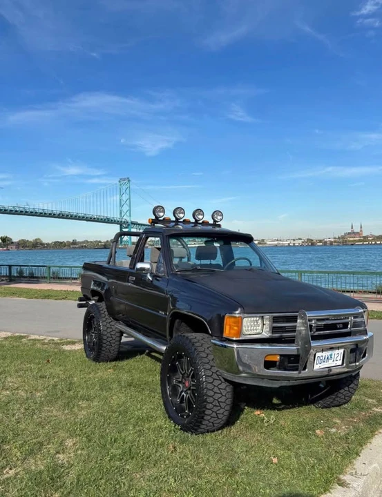 1989 Toyota 4Runner 1st Gen - Image 4 of 5