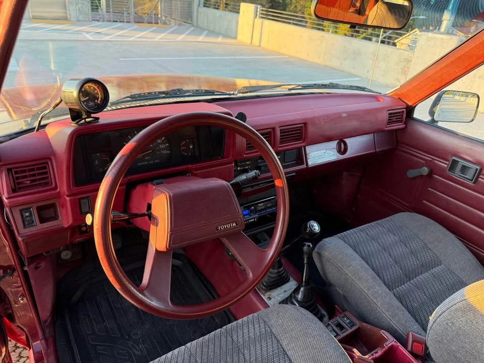 1989 Toyota 4Runner 1st Gen - Image 6 of 11