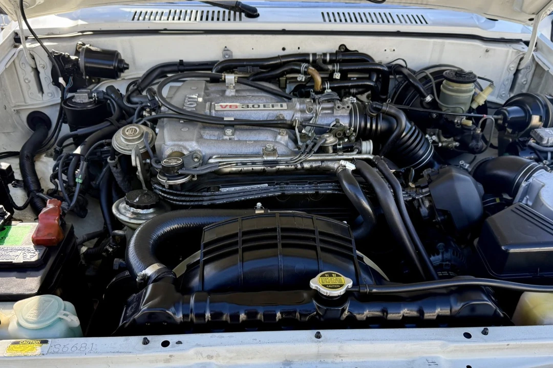1989 Toyota 4Runner 1st Gen - Image 6 of 7