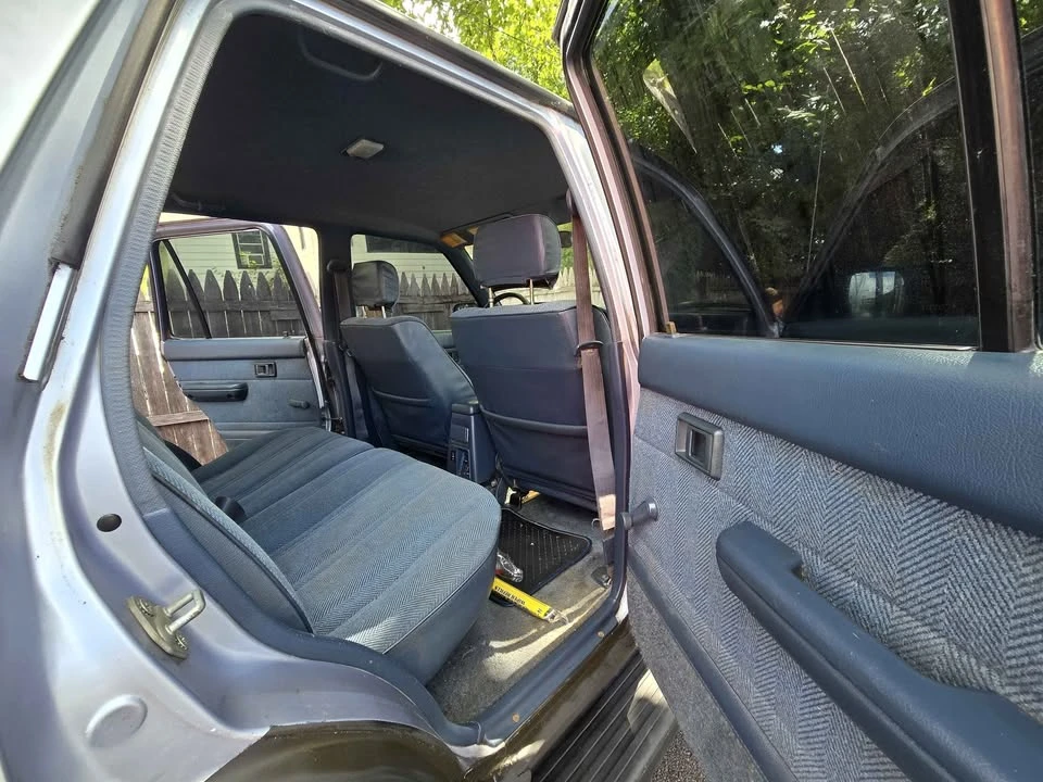 1989 Toyota 4Runner 1st Gen - Image 6 of 7