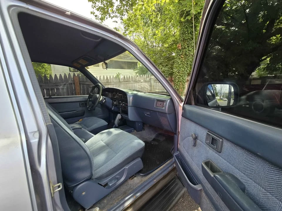 1989 Toyota 4Runner 1st Gen - Image 5 of 7