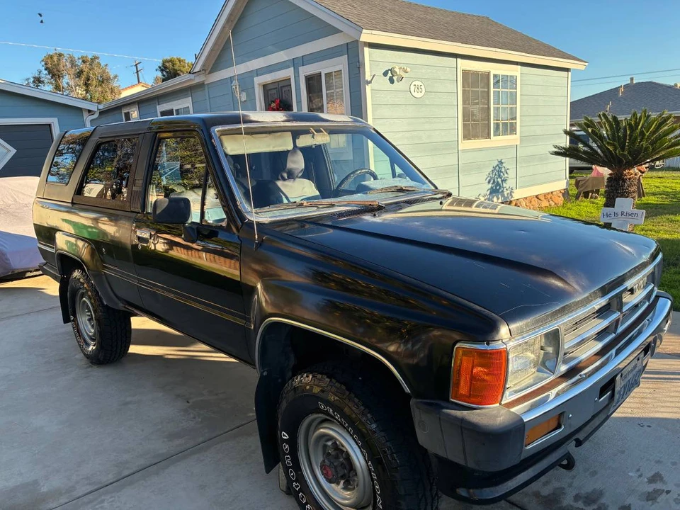 1989 Toyota 4Runner 1st Gen - Image 5 of 19