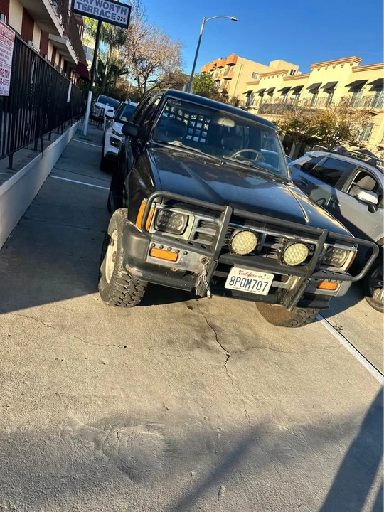 1989 Toyota 4Runner 1st Gen - Image 7 of 11