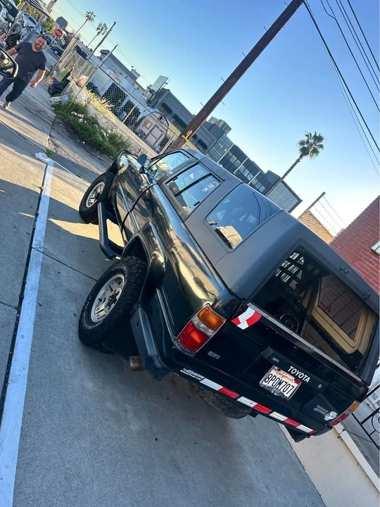 1989 Toyota 4Runner 1st Gen - Image 3 of 11