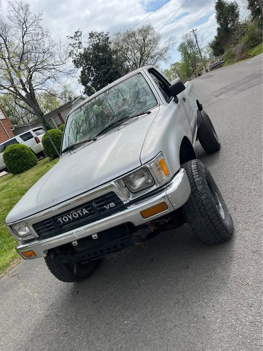 1989 Toyota 86 - Image 2 of 10