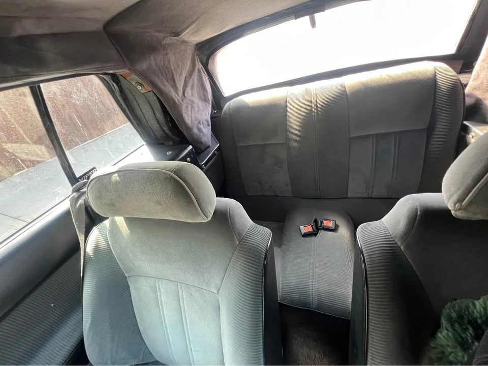 1989 Toyota - Image 6 of 6