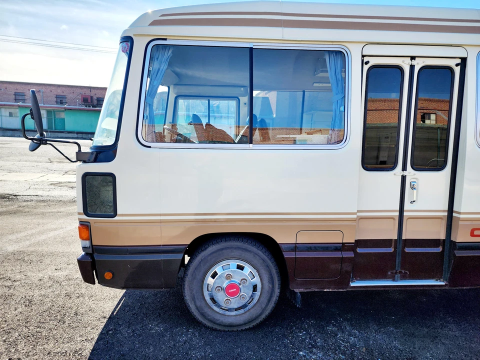 1989 Toyota Coaster 2nd Gen - Image 22 of 31