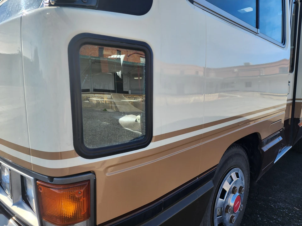 1989 Toyota Coaster 2nd Gen - Image 21 of 31