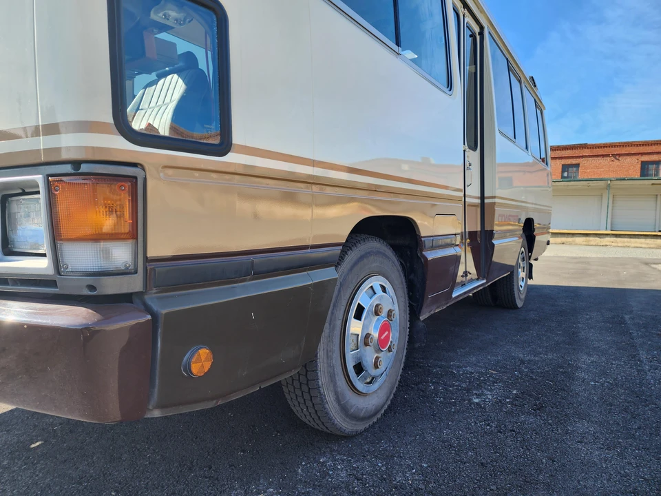 1989 Toyota Coaster 2nd Gen - Image 26 of 31
