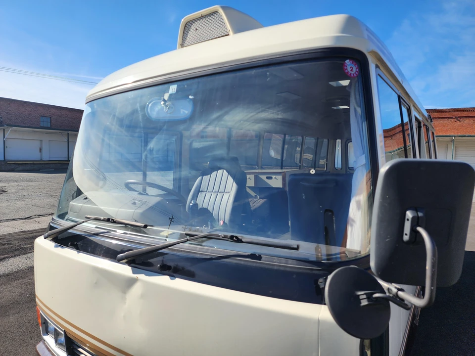 1989 Toyota Coaster 2nd Gen - Image 18 of 31