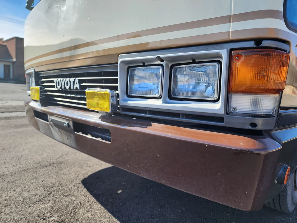 1989 Toyota Coaster 2nd Gen - Image 20 of 31