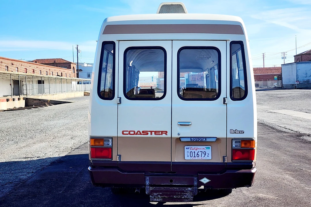 1989 Toyota Coaster 2nd Gen - Image 5 of 31