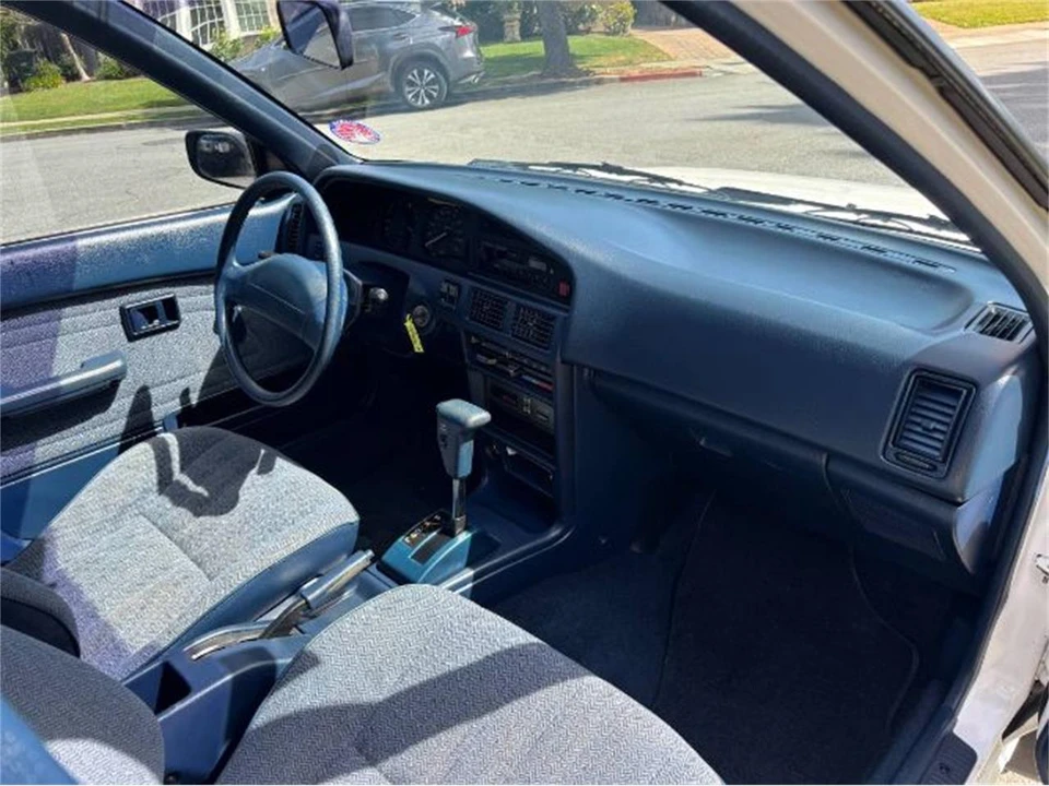1989 Toyota Corolla 6th Gen - Image 6 of 14