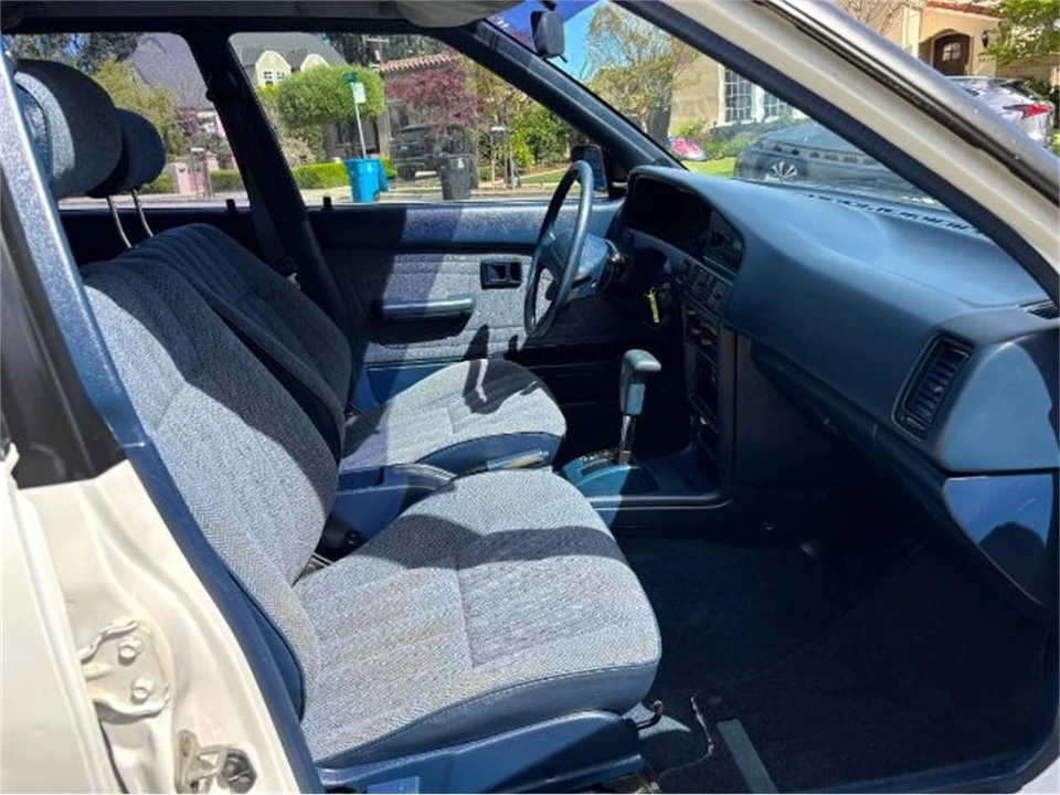 1989 Toyota Corolla 6th Gen - Image 8 of 14