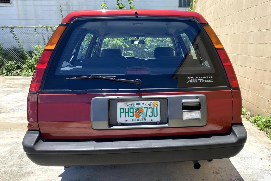 1989 Toyota Corolla 6th Gen - Image 5 of 5
