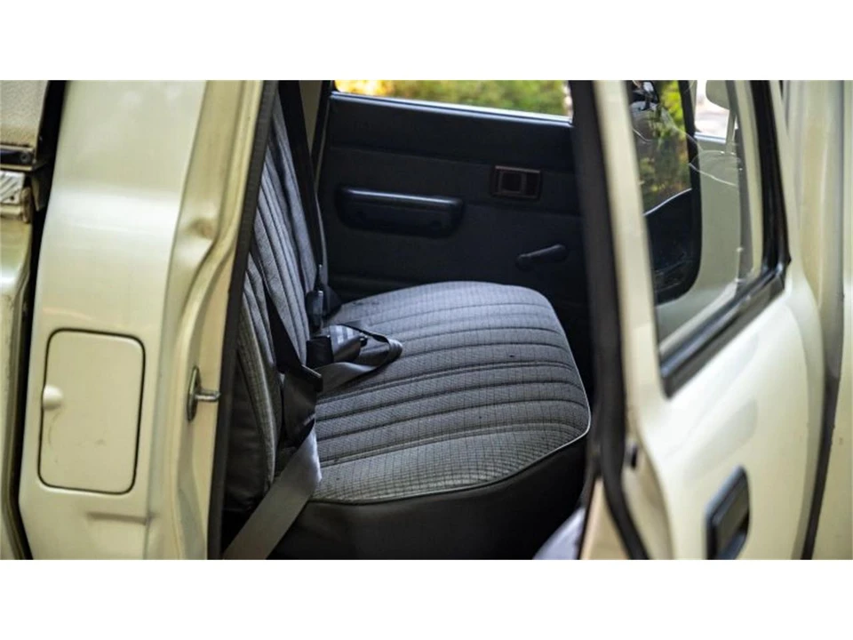 1989 Toyota Hilux 5th Gen - Image 22 of 31