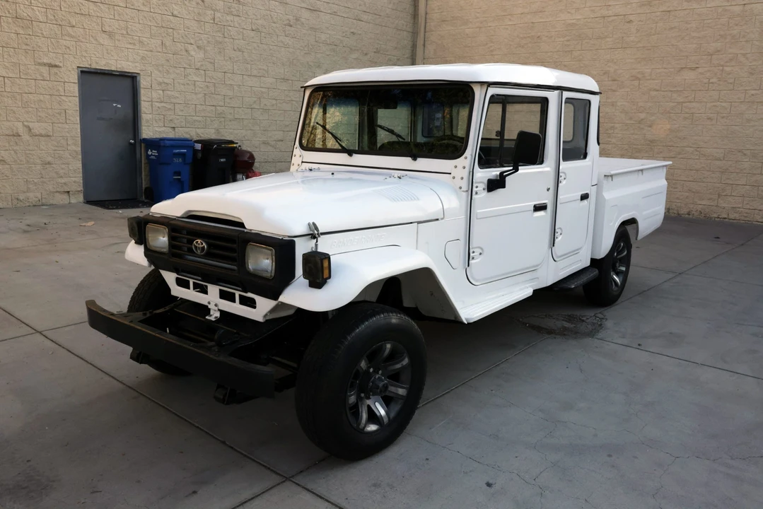 1989 Toyota Bandeirante - Image 3 of 31