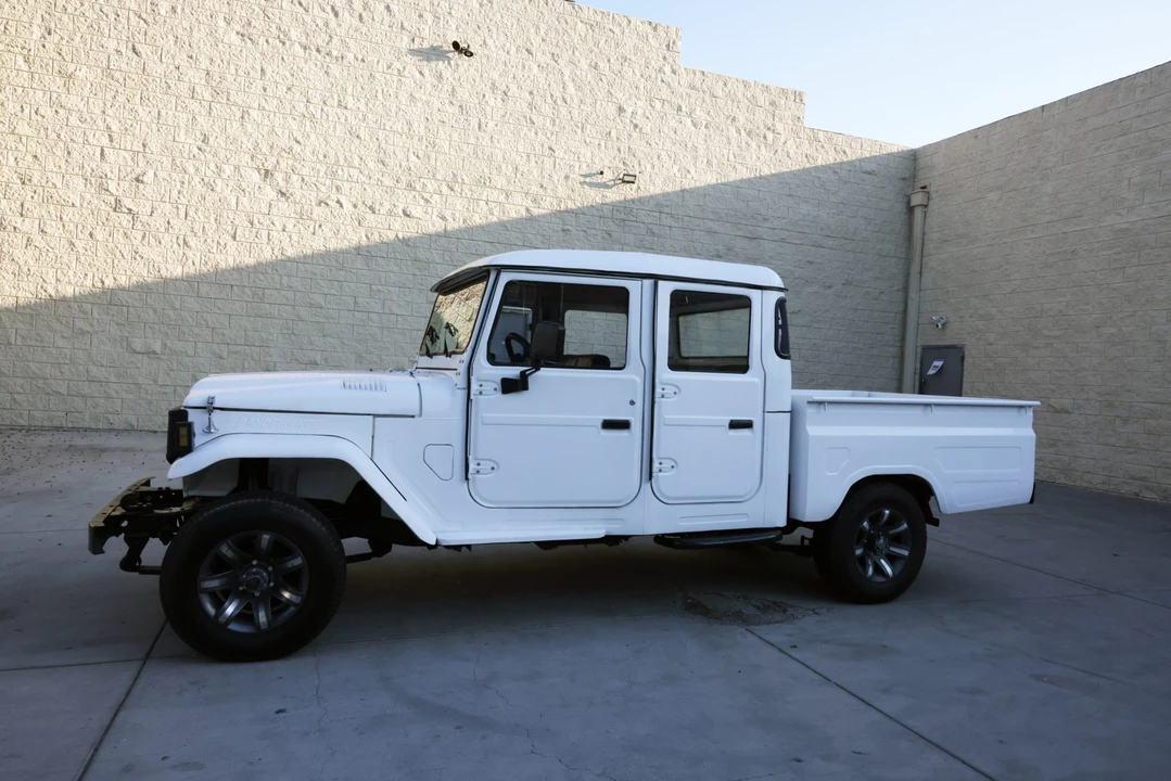 1989 Toyota Bandeirante - Image 11 of 31