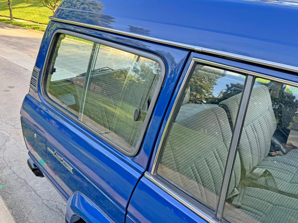 1989 Toyota J60 Land Cruiser - Image 22 of 31