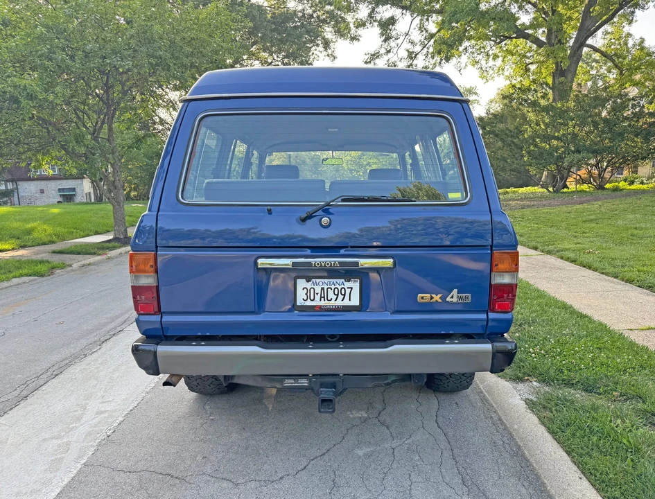 1989 Toyota J60 Land Cruiser - Image 9 of 31