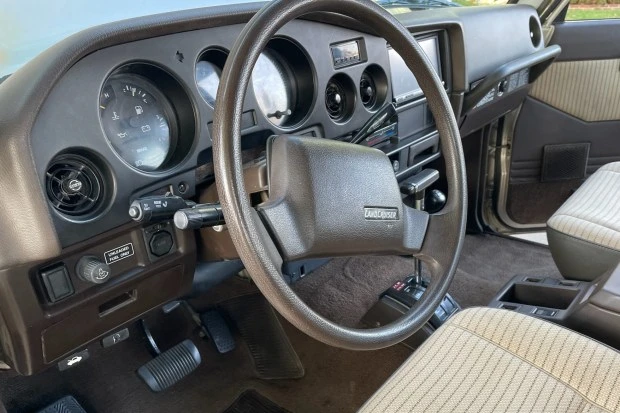 1989 Toyota J60 Land Cruiser - Image 5 of 8