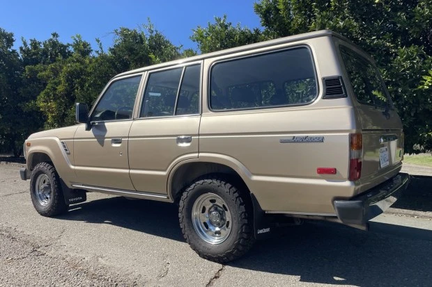 1989 Toyota J60 Land Cruiser - Image 2 of 8