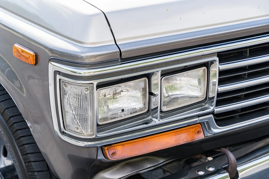 1989 Toyota J60 Land Cruiser - Image 23 of 31