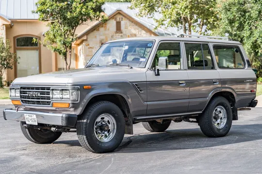 J60 Land Cruiser
